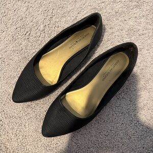 Christian Siriano Black Textured Pointed-Toe Flats 10 Wide